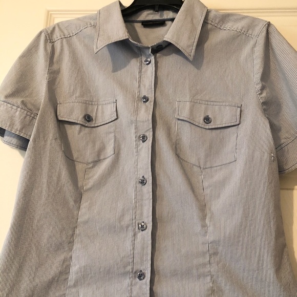 NY & Co button down - Picture 3 of 7
